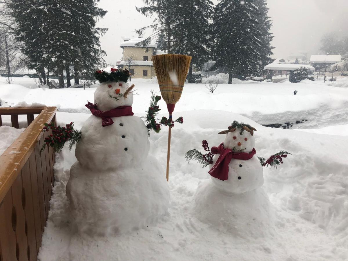 Holidays Dolomiti Apartment Resort カリゾーロ エクステリア 写真