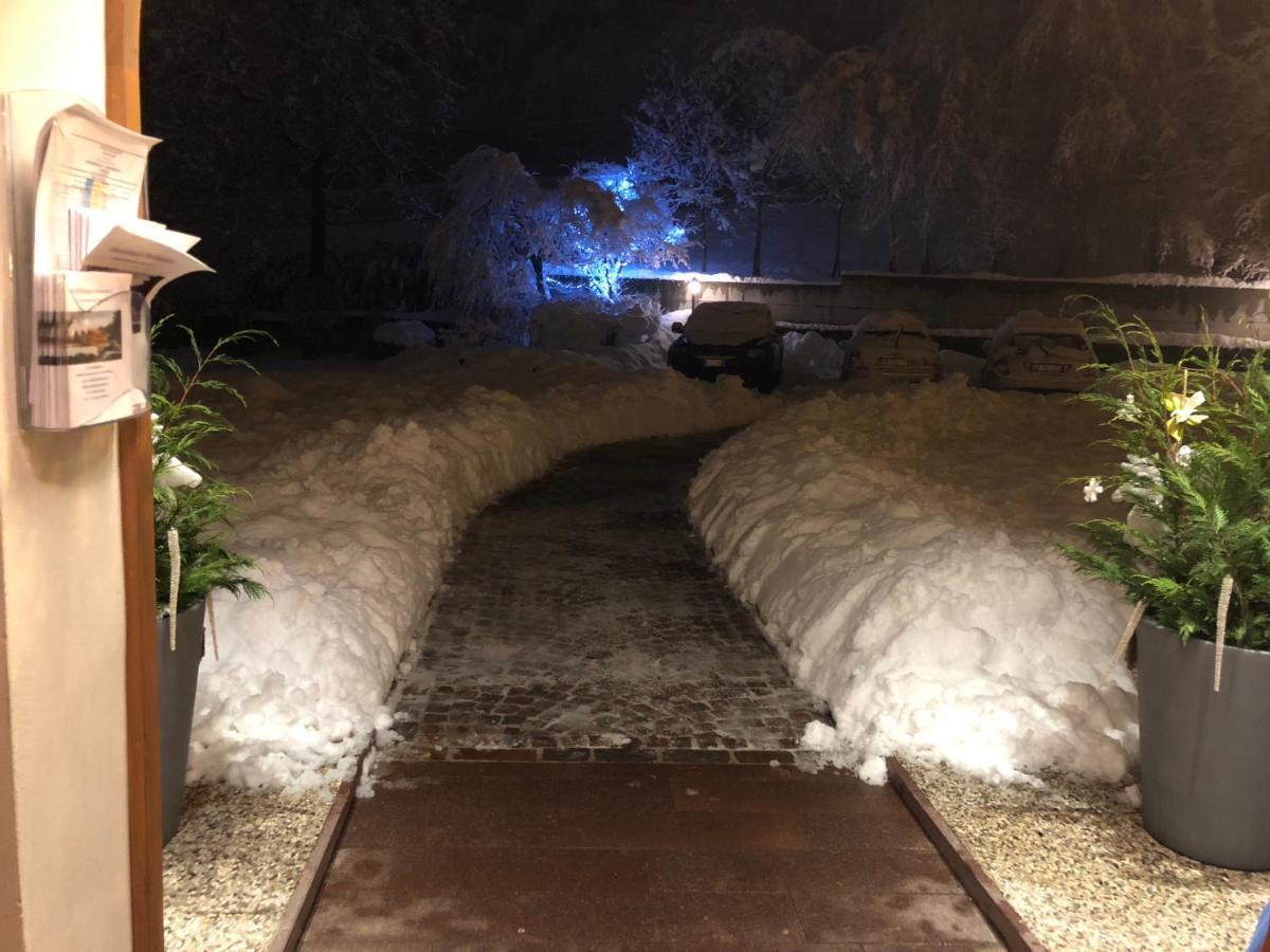 Holidays Dolomiti Apartment Resort カリゾーロ エクステリア 写真